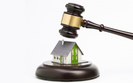 https://www.ragusanews.com/immagini_articoli/17-02-2022/ragusa-tutto-all-asta-1-053-esecuzioni-immobiliari-in-un-anno-280.jpg