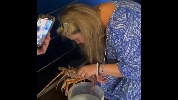 https://www.ragusanews.com/immagini_articoli/17-09-2023/turista-compra-dal-ristorante-un-aragosta-e-la-rimette-in-mare-100.jpg