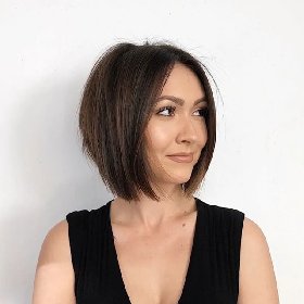 https://www.ragusanews.com/immagini_articoli/17-10-2020/1602926368-i-tagli-2020-21-i-capelli-medi-e-la-nuova-tendenza-5-280.jpg