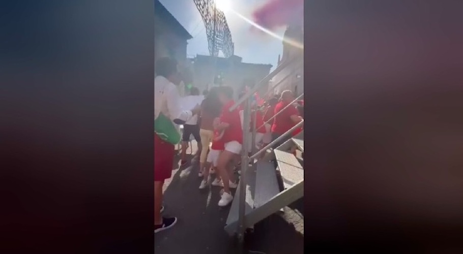 https://www.ragusanews.com/immagini_articoli/18-08-2023/tubo-spara-coriandoli-uccide-un-uomo-durante-festa-del-patrono-500.jpg
