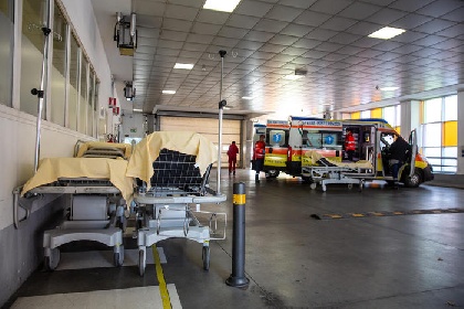 https://www.ragusanews.com/immagini_articoli/18-10-2021/un-morto-covid-nel-ragusano-il-18-ottobre-280.jpg