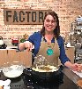https://www.ragusanews.com/immagini_articoli/19-01-2020/due-chiacchiere-in-cucina-con-sonia-peronaci-100.jpg