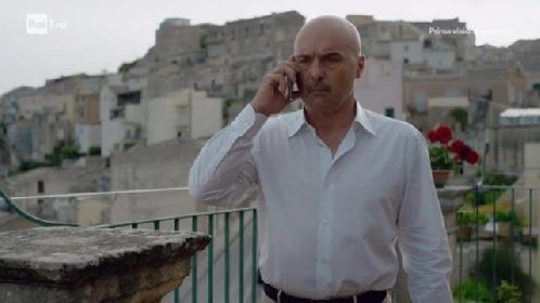 https://www.ragusanews.com/immagini_articoli/19-03-2021/montalbano-un-lettore-contro-il-nostro-critico-polentone-bigotto-280.jpg