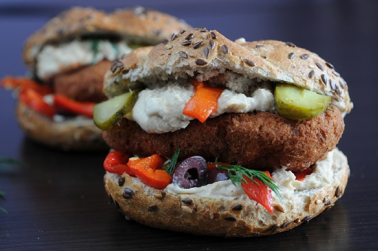 https://www.ragusanews.com/immagini_articoli/19-03-2022/dieta-del-panino-quanto-si-dimagrisce-e-schema-settimanale-500.jpg