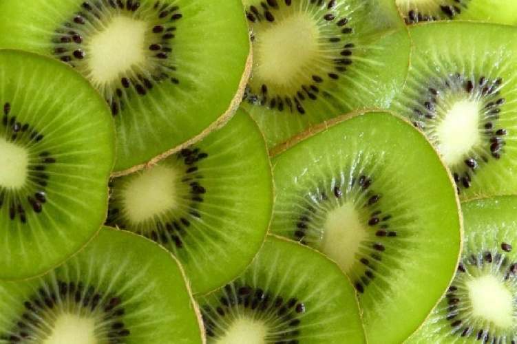 https://www.ragusanews.com/immagini_articoli/19-05-2022/dieta-del-kiwi-come-perdere-una-taglia-velocemente-500.jpg