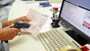 https://www.ragusanews.com/immagini_articoli/20-06-2024/anche-a-ragusa-i-ticket-sanitari-si-potrenno-pagare-in-farmacia-100.jpg