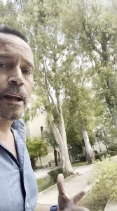 https://www.ragusanews.com/immagini_articoli/20-10-2022/ragusani-comprate-i-popcorn-c-ela-verita-di-ciccio-barone-video-300.jpg