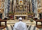 https://www.ragusanews.com/immagini_articoli/21-04-2025/papa-francesco-funerali-entro-lunedi-100.jpg