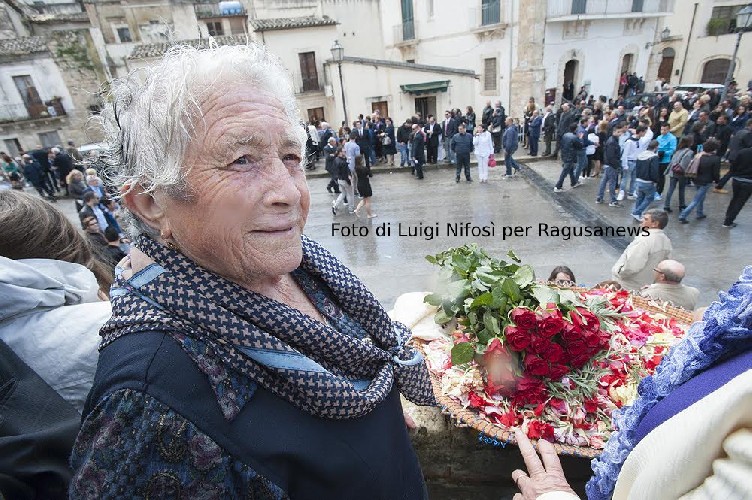 https://www.ragusanews.com/immagini_articoli/21-05-2020/e-morta-donna-stella-sava-avrebbe-compiuto-82-anni-domani-500.jpg