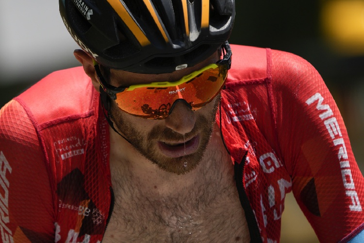 https://www.ragusanews.com/immagini_articoli/21-07-2022/damiano-caruso-ha-il-covid-si-ritira-dal-tour-de-france-e-la-prima-volta-500.jpg