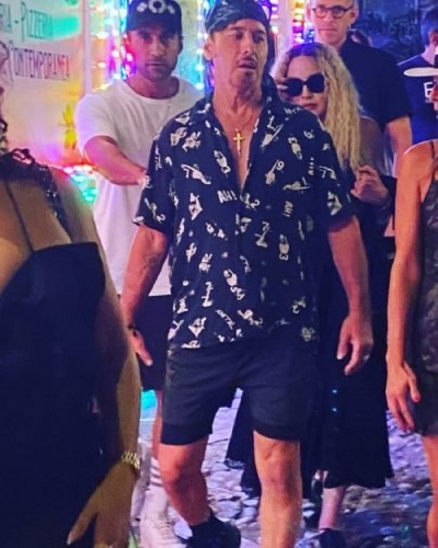 https://www.ragusanews.com/immagini_articoli/21-08-2022/madonna-blitz-a-taormina-video-500.jpg