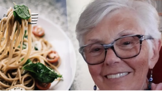 https://www.ragusanews.com/immagini_articoli/22-02-2024/avveleno-la-prozia-con-gli-spaghetti-per-l-eredita-arrestata-300.jpg