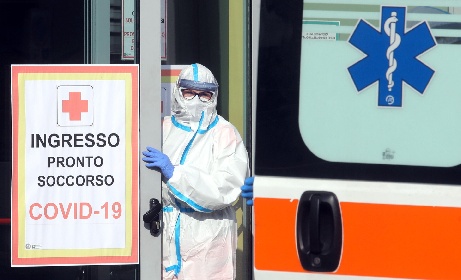 https://www.ragusanews.com/immagini_articoli/22-03-2022/30-morti-covid-il-22-marzo-in-sicilia-280.jpg