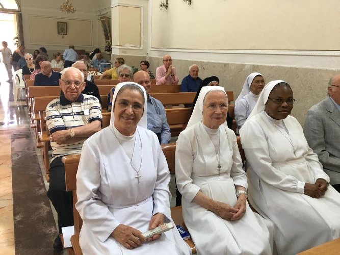 https://www.ragusanews.com/immagini_articoli/22-06-2019/il-boccone-povero-inaugura-residenza-per-anziani-500.jpg