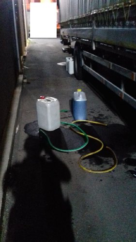 https://www.ragusanews.com/immagini_articoli/22-08-2018/vittoria-tentato-furto-gasolio-azienda-imballaggi-500.jpg