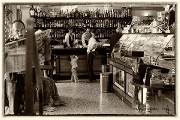 https://www.ragusanews.com/immagini_articoli/23-02-2019/1550914420-ragusa-caffe-trieste-1919-2018-1-240.jpg
