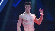 https://www.ragusanews.com/immagini_articoli/23-03-2024/roberto-bolle-per-la-prima-volta-a-siracusa-100.jpg