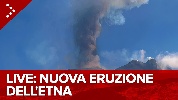 https://www.ragusanews.com/immagini_articoli/23-07-2024/etna-fontana-di-lava-dal-cratere-voragine-e-alta-colonna-di-cenere-100.jpg