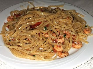 https://www.ragusanews.com/immagini_articoli/23-08-2018/1535019847-milazzo-trattoria-pesce-trovano-2-240.jpg