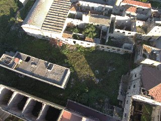 https://www.ragusanews.com/immagini_articoli/23-12-2018/1545585093-distilleria-giuffrida-qualcuno-occupi-amianto-tumori-1-240.jpg