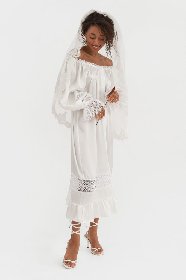 https://www.ragusanews.com/immagini_articoli/24-01-2021/1611507968-l-abito-da-sposa-perfetto-come-sceglierlo-in-base-all-eta-3-280.jpg