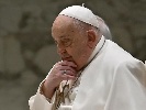 https://www.ragusanews.com/immagini_articoli/24-02-2025/papa-francesco-e-grave-c-e-un-insufficienza-renale-condizioni-critiche-100.jpg