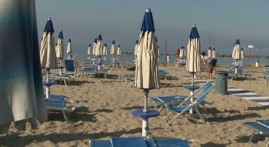 https://www.ragusanews.com/immagini_articoli/24-06-2024/concessioni-balneari-in-sicilia-no-alla-proroga-da-corte-costituzionale-500.jpg