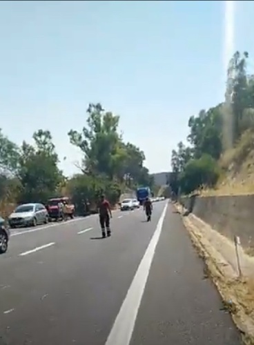 https://www.ragusanews.com/immagini_articoli/24-07-2022/incidente-auto-contro-moto-sulla-ragusa-catania-muore-motociclista-500.jpg