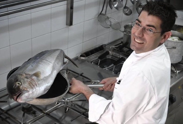 https://www.ragusanews.com/immagini_articoli/25-08-2015/accursio-quest-uomo-merita-una-stella-500.jpg