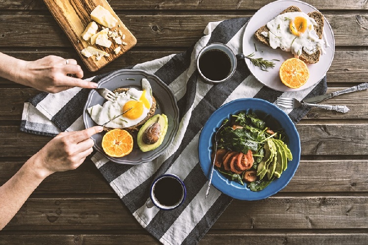 https://www.ragusanews.com/immagini_articoli/27-10-2021/dieta-del-supermetabolismo-lo-schema-settimanale-per-perdere-10-kg-500.jpg