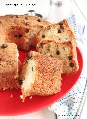 https://www.ragusanews.com/immagini_articoli/28-10-2018/1540731280-torta-sette-vasetti-gocce-cioccolato-1-240.jpg
