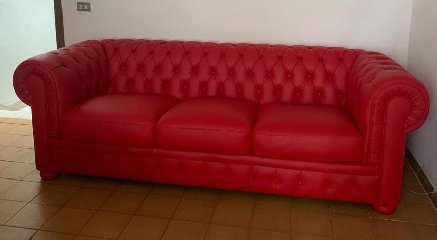 https://www.ragusanews.com/immagini_articoli/28-12-2019/1577555983-gruppo-inventa-il-mobile-sartoriale-il-vantaggio-scelta-1-240.jpg