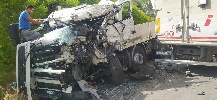 https://www.ragusanews.com/immagini_articoli/29-06-2022/due-tir-si-scontrano-sulla-ragusa-catania-ci-sono-feriti-foto-100.jpg