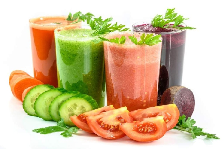 https://www.ragusanews.com/immagini_articoli/29-10-2021/dieta-detox-10-ricette-di-frullati-per-perdere-peso-in-10-giorni-500.jpg