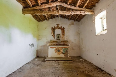 https://www.ragusanews.com/immagini_articoli/29-10-2022/1667040456-vendesi-case-nobiliari-con-chiese-e-musei-privati-nel-ragusano-foto-2-300.jpg