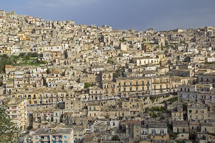 https://www.ragusanews.com/immagini_articoli/30-05-2022/superbonus-ecco-le-nuove-regole-aggiornate-280.jpg