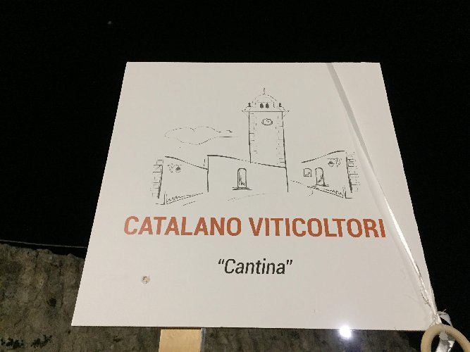 https://www.ragusanews.com/immagini_articoli/30-07-2019/1564521964-vicoli-e-sapori-piu-di-mille-i-visitatori-a-palazzolo-3-500.jpg
