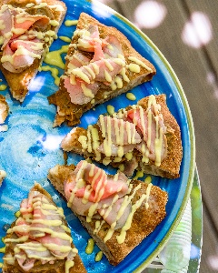 https://www.ragusanews.com/immagini_articoli/30-09-2022/1664528167-gambero-rosso-due-spicchi-per-la-pizza-di-pinsere-di-scicli-11-300.jpg
