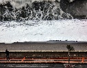 https://www.ragusanews.com/immagini_articoli/30-10-2021/mareggiata-a-furci-siculo-onde-giganti-invadono-il-lungomare-foto-video-100.jpg