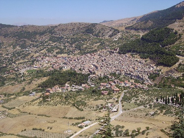 https://www.ragusanews.com/immagini_articoli/31-05-2021/zone-rosse-sicilia-una-ne-entra-e-un-altra-ne-esce-restano-9-280.jpg