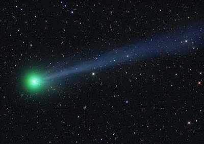 https://www.ragusanews.com/resizer/resize.php?url=https://www.ragusanews.com/immagini_articoli/30-12-2014/1419948034-0-stella-cometa-un-fisico-spiega-cosa-e-a-ragusa.jpg&size=709x500c0