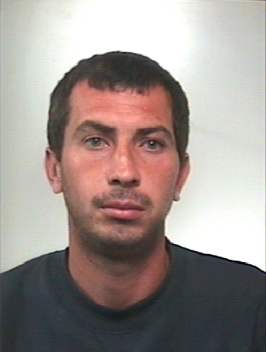 Acate, arrestato un rumeno per furto