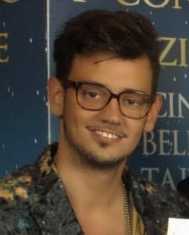 Luca di Franco, attore. Le corna, innanzitutto
