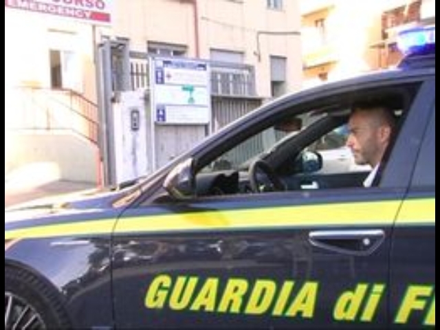 Scoperte due sale scommesse illegali