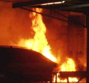 Incendio auto