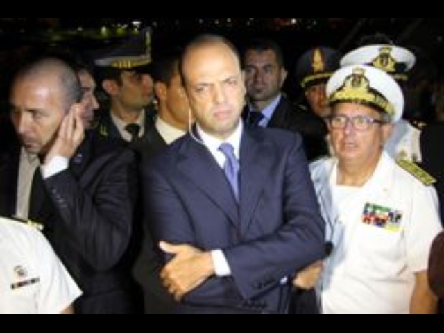 Nufragio: Alfano, 111 morti, altri corpi