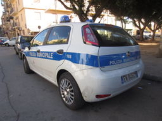 Auto: problemi con codice per 70% vigili