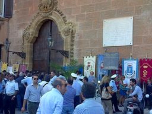 Protesta sindaci e Anci a Palermo