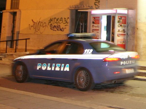 Comiso, cinque denunciati dalla Polizia. Con inseguimento