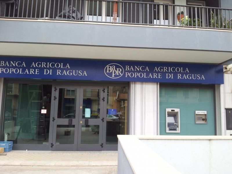 Rapina alla Bapr di Comiso
